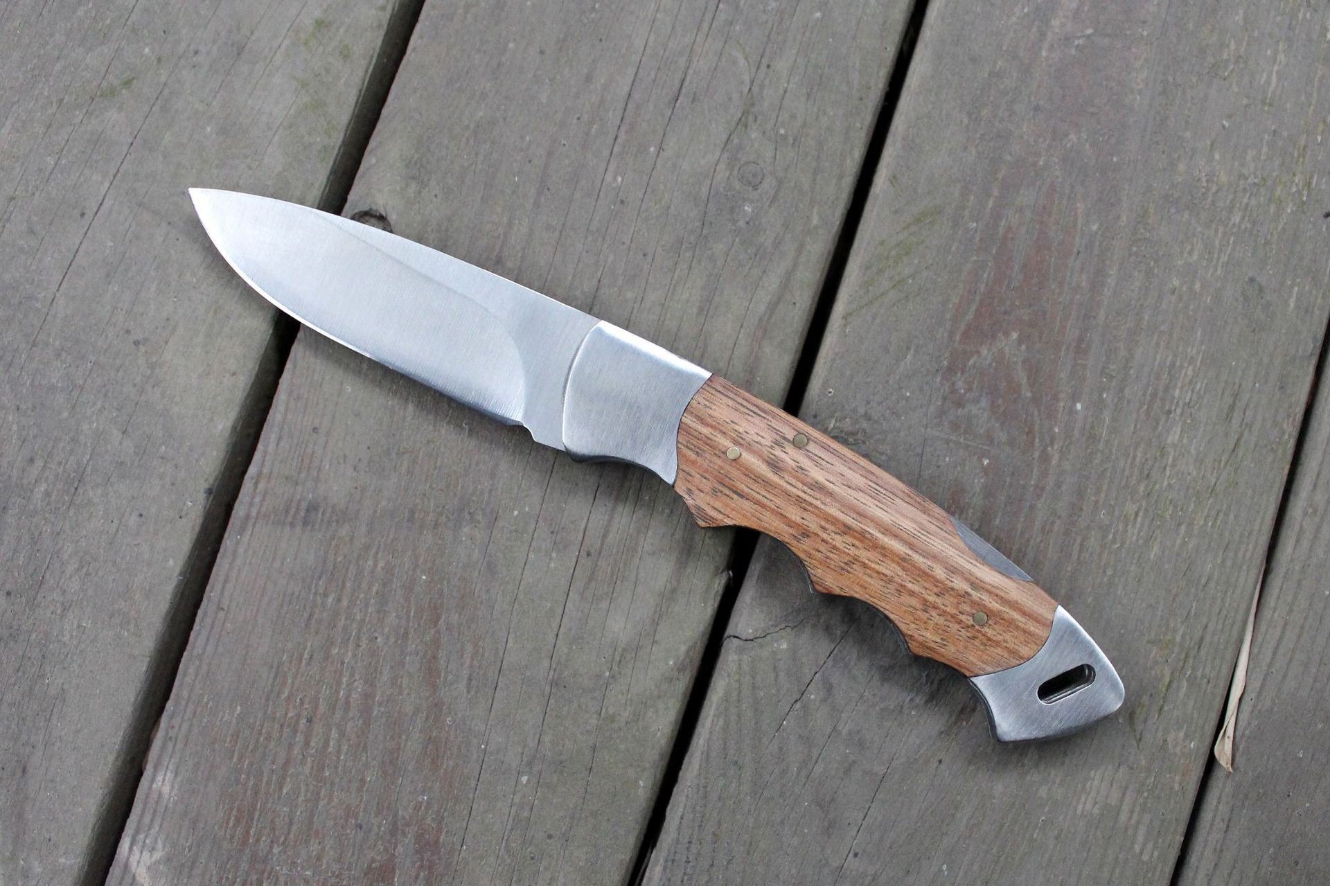 Outdoor folding knife exquisite stainless steel folding knife
