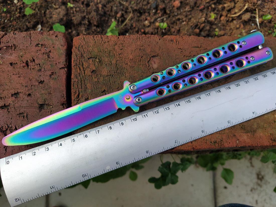 Color butterfly knife practice throwing tool knife training play props are not sharp and not sharp