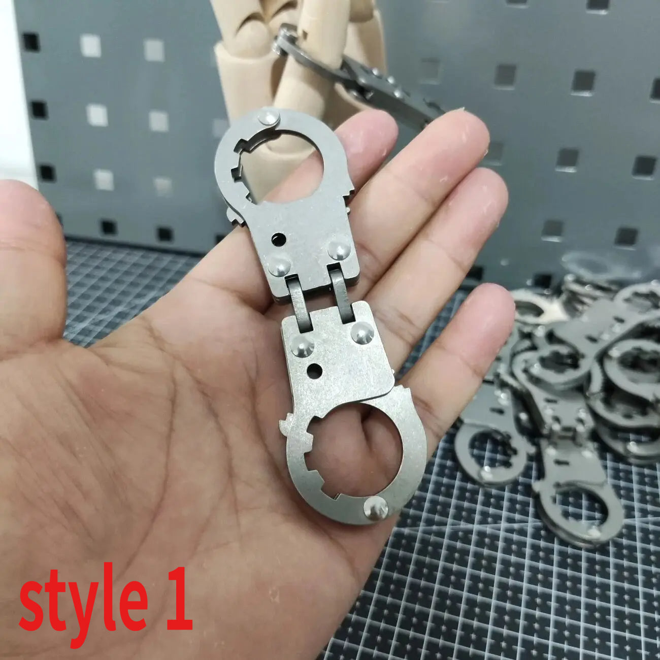 Thumb lock buckle Toe lock buckle SM Bondage Handcuffs Adult Games Chastity Sex Toys For Couple Role-playing Erotic Products Stress relieving toys Mini Handcuffs