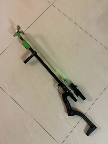 New slingshot gun, with spring design, powerful range, with remote control, slingshot shoulder rest, rear support accessories, installation hole distance 8.5 cm Owl slingshot