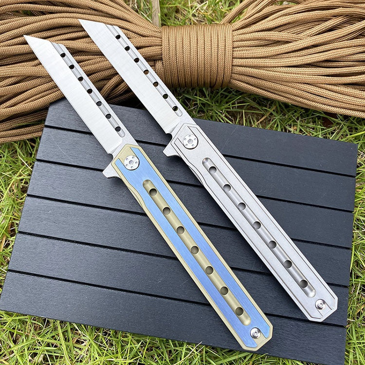 Outdoor Multifunctional High Hardness Titanium Alloy Folding Knife EDC Survival Knife Bearing D2 Steel Folding Knife