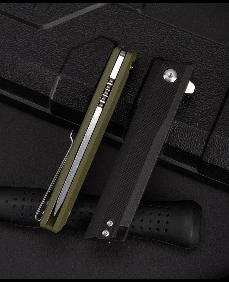 Outdoor camping self-defense knife pocket knife folding knife D2 steel high hardness folding knife G10 survival knife