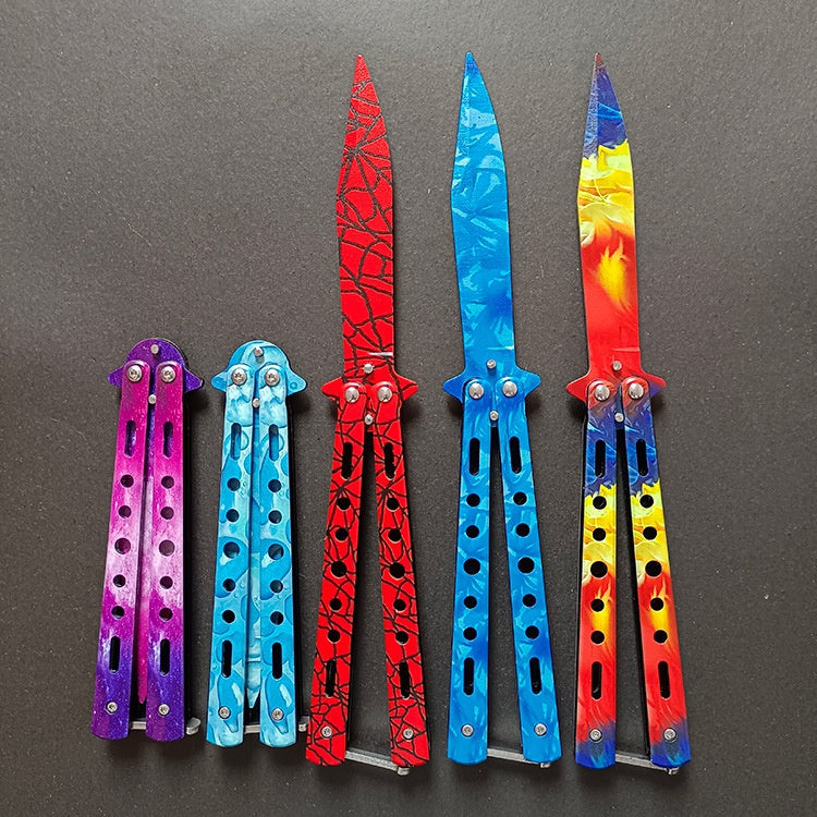 The butterfly knife does not open the edge to practice the folding knife outside the knife stainless steel hand processing knife