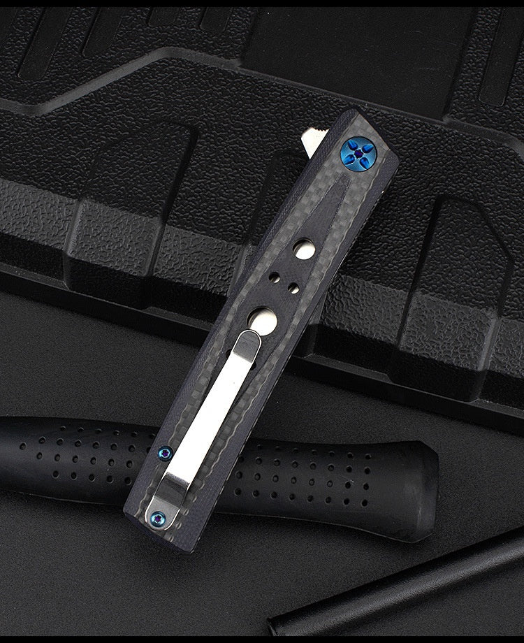 Outdoor Knife Jungle Adventure High Quality Folding Knife Stainless Steel Carbon Fiber D2 Steel Bearing Folding Knife