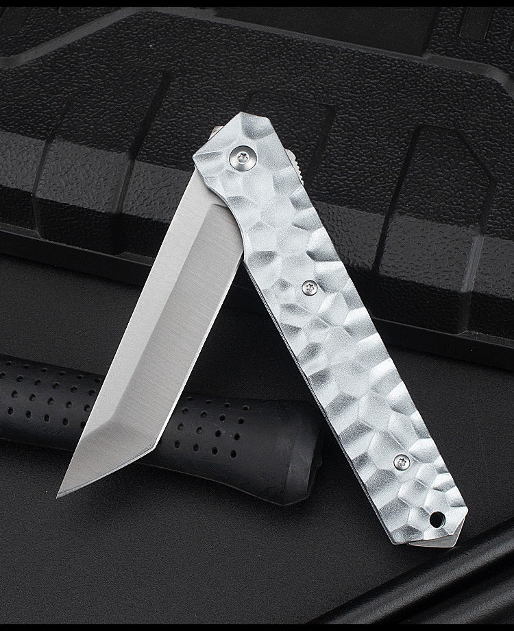 Spot aluminum alloy folding knife high hardness stainless steel sharp folding knife bearing tactical knife fruit knife