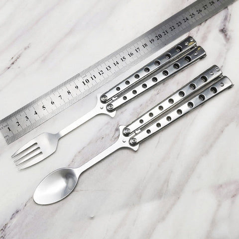 Game flailing knife stainless steel practice knife butterfly knife CSGO practice knife folding knife end play knife practice flailing knife