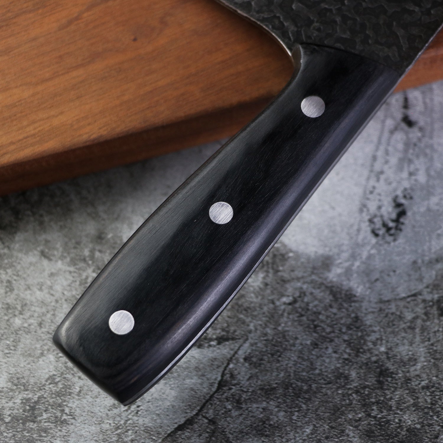 Forging chopping knife kitchen kitchen kitchen kitchen kitchen knife stainless steel hammer pattern blackened bone chopping knife black color wood handle knife