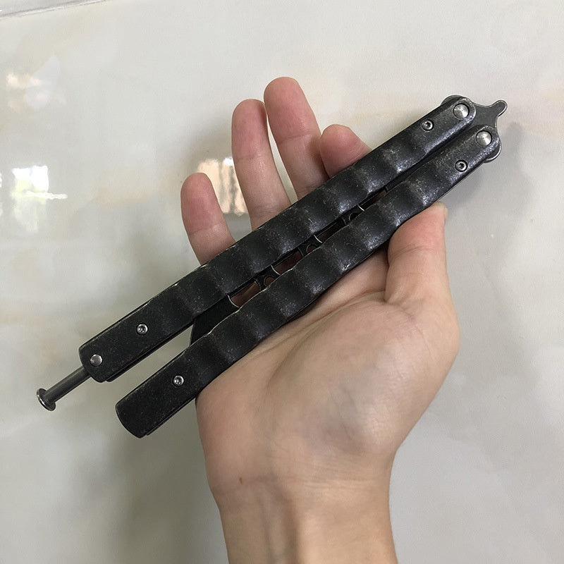 Practice throwing knife maintenance-free folding outdoor portable knife butterfly knife practice knife without edge butterfly knife mold