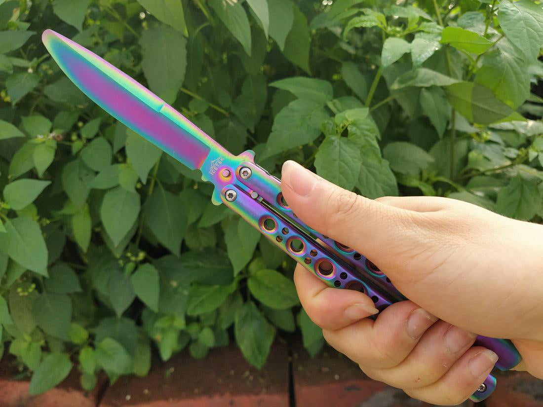 Color butterfly knife practice throwing tool knife training play props are not sharp and not sharp