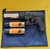 Self-defense and anti-riot fire protection equipment, emergency supplies, beast drive, fire dry powder fire extinguishing artifact spray gun, small family car on-board