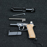 1:3 gun model ordinary disassembly M92F Beretta gun model keychain foreign trade on-hook cannot be fired