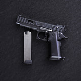 1:3 gun model children's toy G34 pit viper shell throwing keychain gun alloy gun foreign trade, non-firing