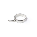 【Free gift】Attack on the giant anime periphery, Ani transformation ring barbed copper ring