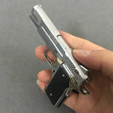 Neue 1: 2,05  Pistole Miniatur Modell Keychain Voller Metall Shell Legierung Kann Nicht Schießen Junge Geburtstag Geschenk