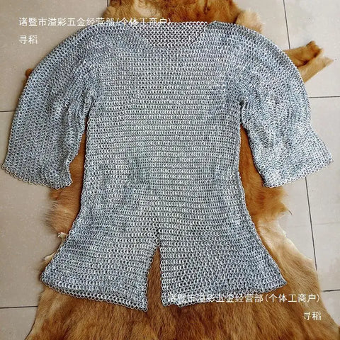 Medieval European Armor Riveted Chainmail Long Sleeve Long Pendulum Chainmail Chainmail Wearable