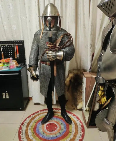 Medieval European Armor Riveted Chainmail Long Sleeve Long Pendulum Chainmail Chainmail Wearable