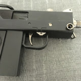 Neue M10 Maschinenpistole Pistole Miniatur Modell Keychain Voller Metall Shell Legierung Kann Nicht Schießen Geschenk