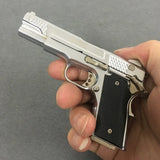Neue 1: 2,05  Pistole Miniatur Modell Keychain Voller Metall Shell Legierung Kann Nicht Schießen Junge Geburtstag Geschenk