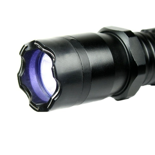 2025 taktisk lommelygte stun Gun til salg Genopladelig bærbar pistol sikker overlevelseslejr | POPOTR™