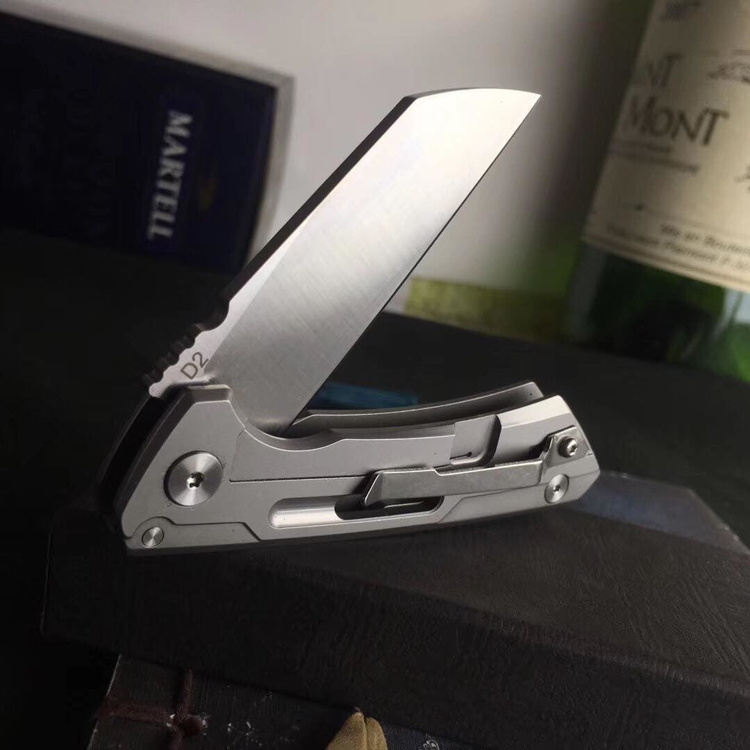 Double Ball Bearing Opening and Closing Pocket Knife D2 Blade Anti-skid Keel Design new Outdoor Survival Tools Knives