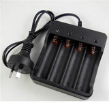 18650 charger 4-slot 18650 4-slot charger with cable bright flashlight lithium battery charger