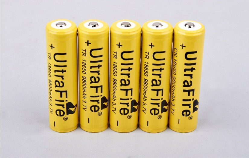Factory wholesale genuine 18650 lithium battery 9800mAh large capacity 3.7V rechargeable flashlight battery